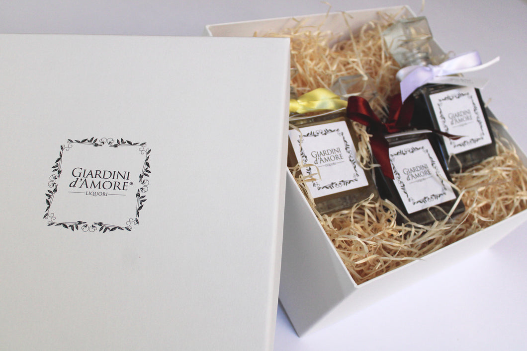 Per un regalo esclusivo, dona tre liquori Giardini d'Amore nel formato da 20cl racchiusi in una preziosa scatola realizzata a mano.
